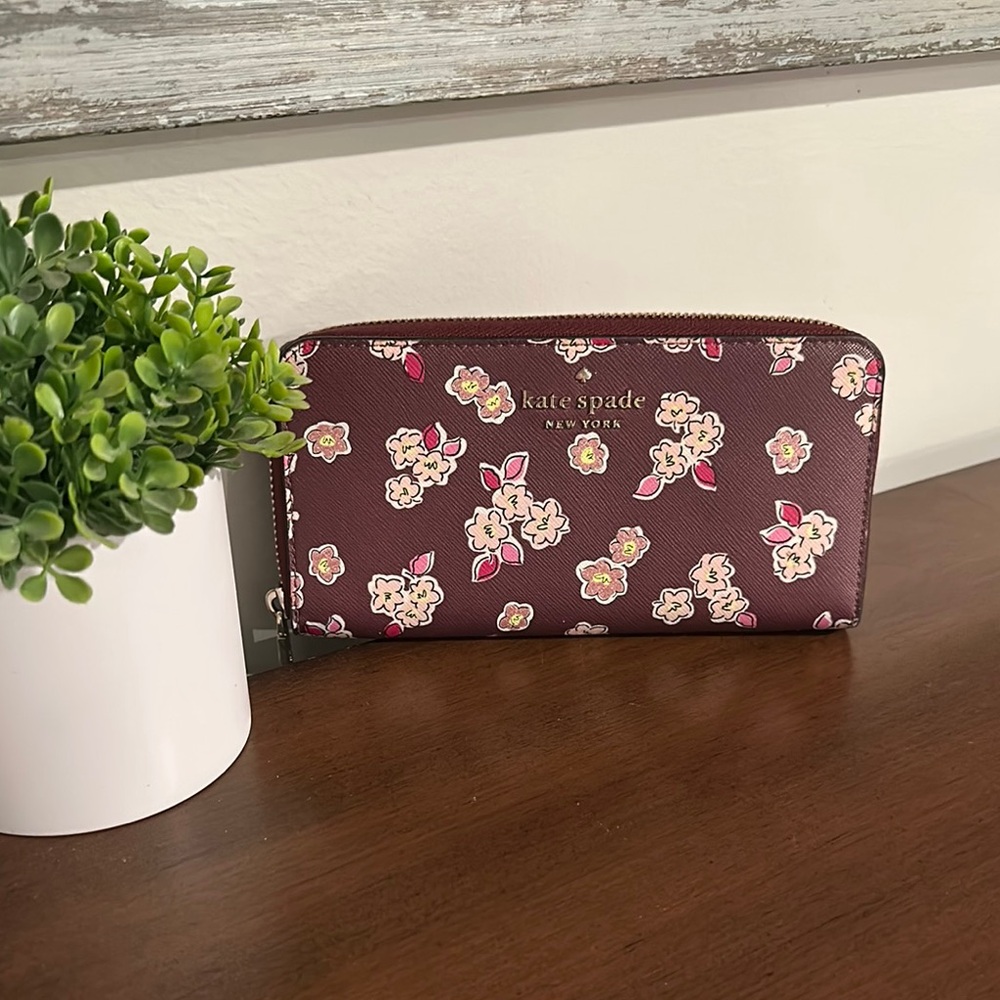 Kate Spade Floral Wallet